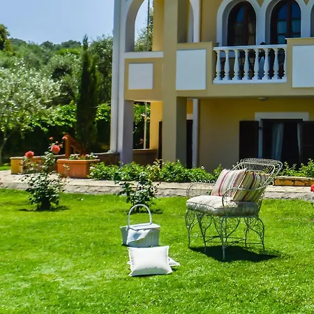 Amboula Lejlighedshotel
