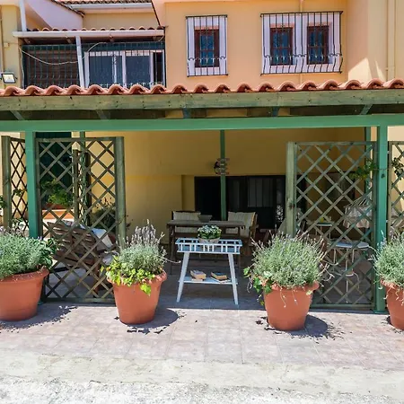 Amboula Lejlighedshotel