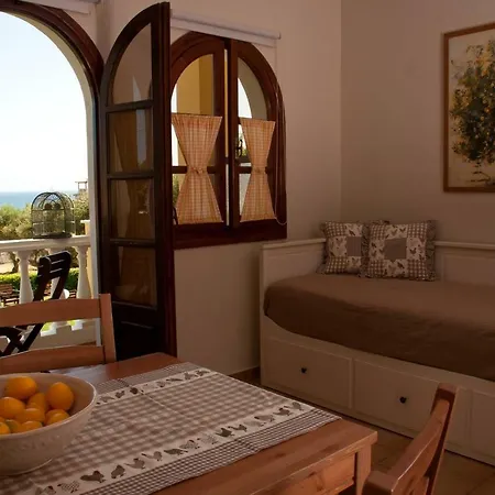 Apart Otel Amboula 4*