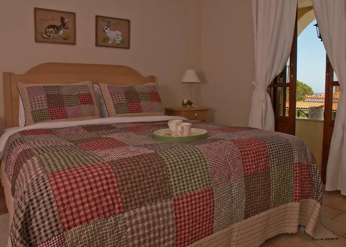 Aparthotel Amboula Tragaki