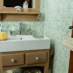 Aparthotel Amboula