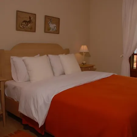 Aparthotel Amboula
